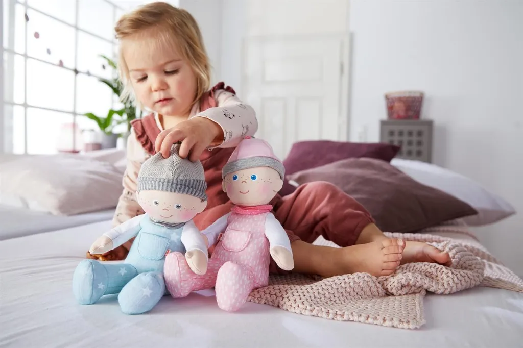 HABA Kuschelpuppe Pit, Schmusepuppe, Puppe, Stoffpuppe, Ab 0 Jahren, 305753 â Bild 2