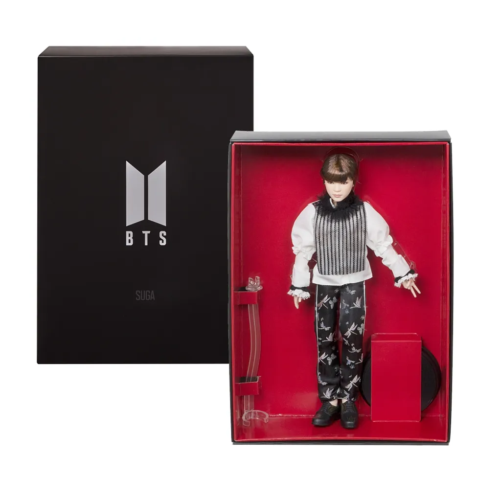 MATTEL BTS Prestige Fashion Puppe Suga – Bild 11
