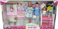 SIMBA TOYs SIMBA Puppe Steffi LOVE Familie Mit Kindern Im Schlafanzug Party Schlafanzug Kevin Evi