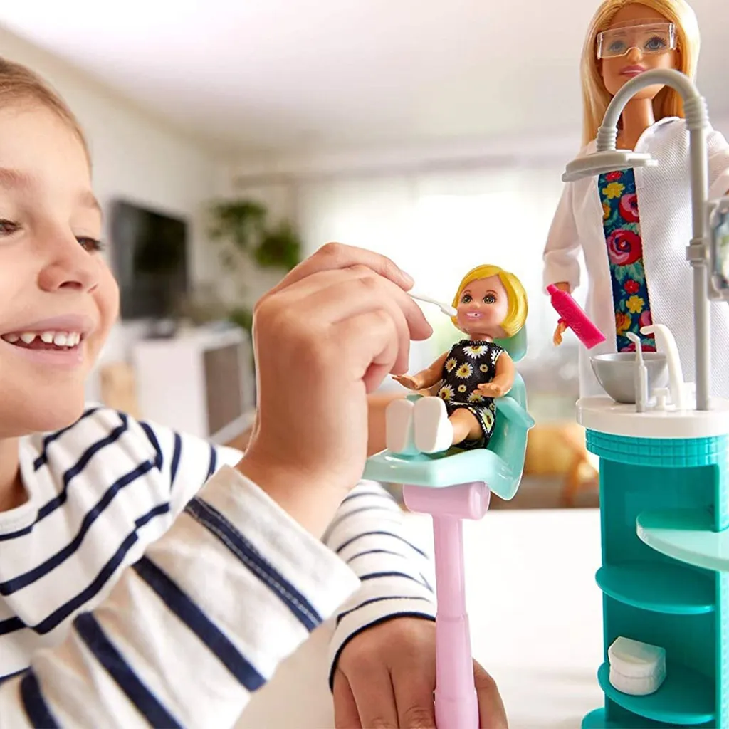 Barbie Zahnärztin-Puppe (blond) Und Spielset – Bild 11